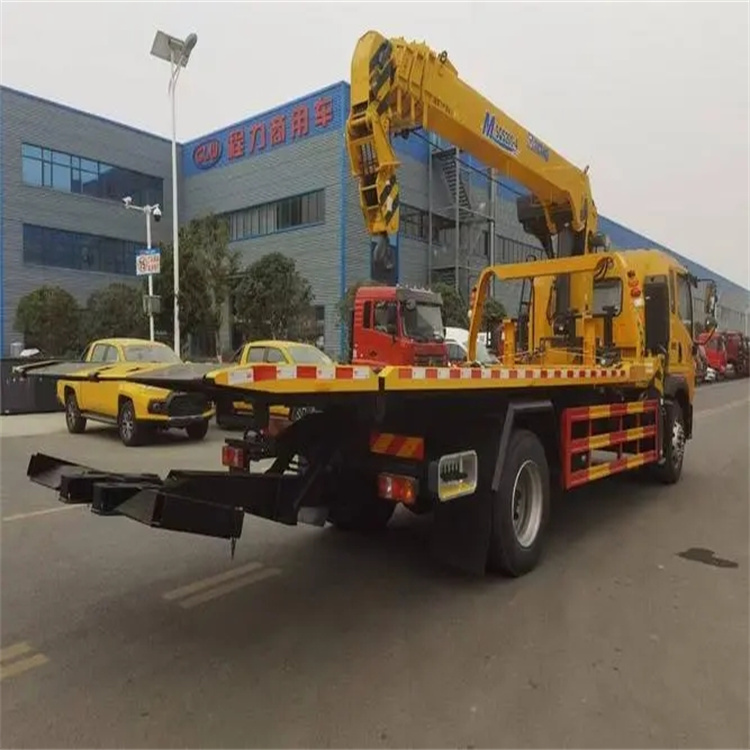 郧西附近小随车吊出租电话，轻松解决搬运烦恼