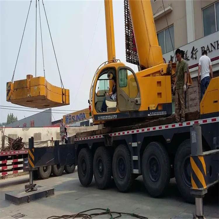 郧西当地吊车出租|机器吊装|75吨|工厂搬迁服务